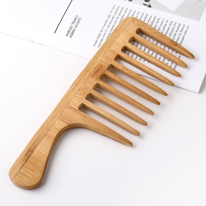 Bambú de madera de diente ancho